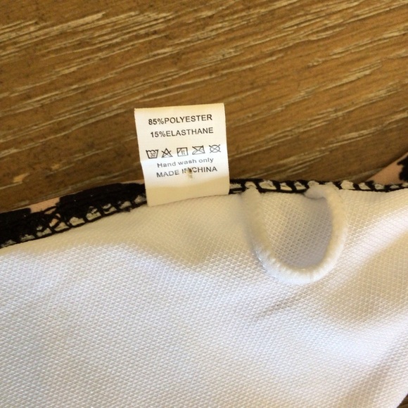 NWOT Womens Leopard Print Tie Wrap Around One Piece Swimsuit Size Small - Picture 11 of 13